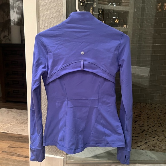 Define jacket - Picture 2 of 2